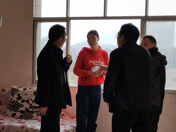 法官与当事人沟通.jpg