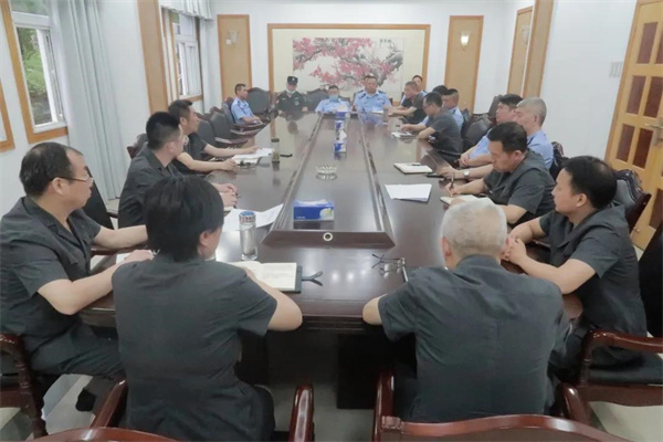 会议现场.jpg
