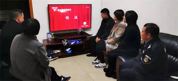 观看照片6.jpg