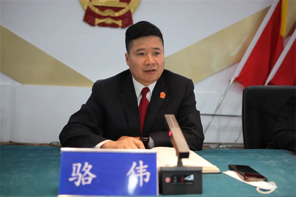 骆伟院长讲话.jpg
