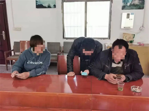 当场支付赔偿款.jpg