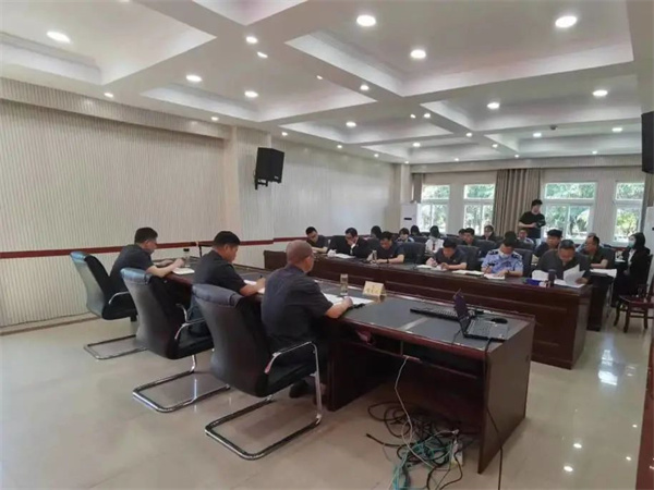 会议现场2.jpg
