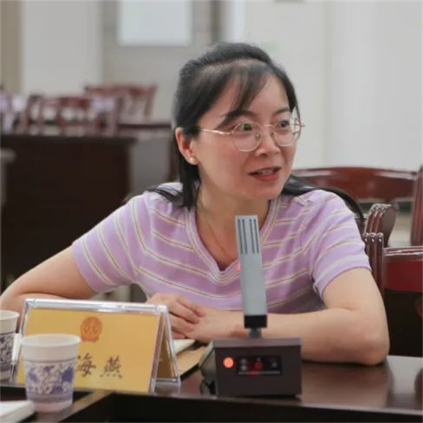 代表们畅所欲言4.jpg