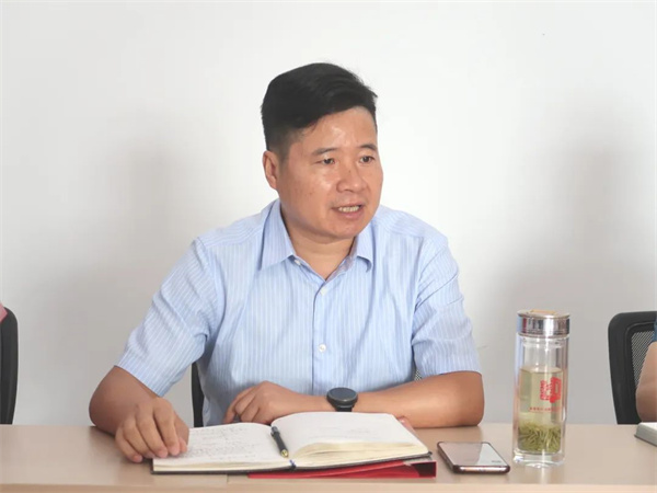 秭归法院党组书记、院长骆伟.jpg