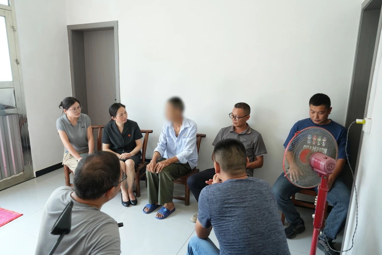 现场回访 小.jpg